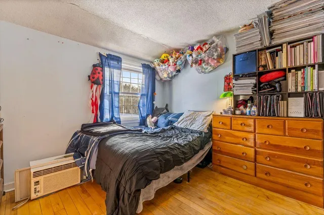 $365,000 | 9 Office Drive, Bath, ME 04530