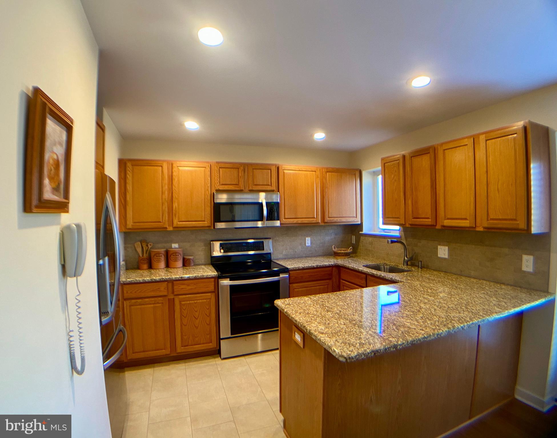 8906 Westview Road Wilmington, DE 19802 - Photo 5 of 25