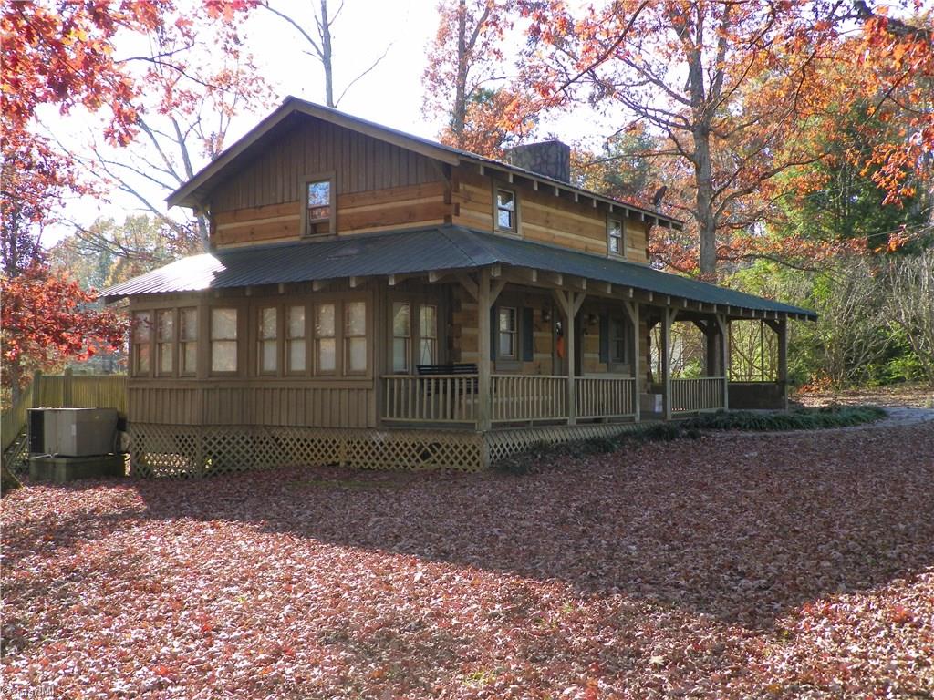1301 Sink Farm Road Lexington, NC 27295 - Photo 3 of 10 Side view