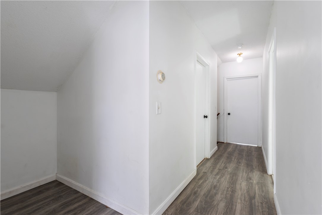 68 Friendly Road Cranston, RI 02910 - Photo 27 of 35 Gallery Image 27