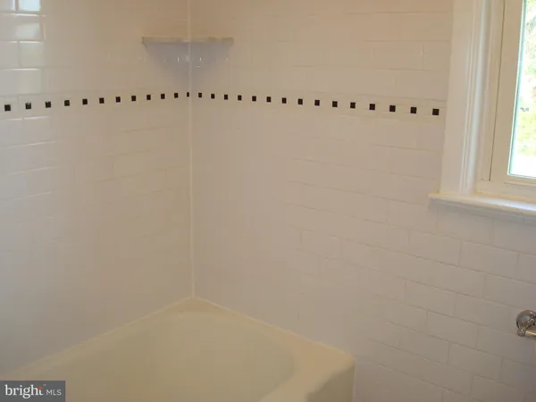 a close up view of washer and dryer