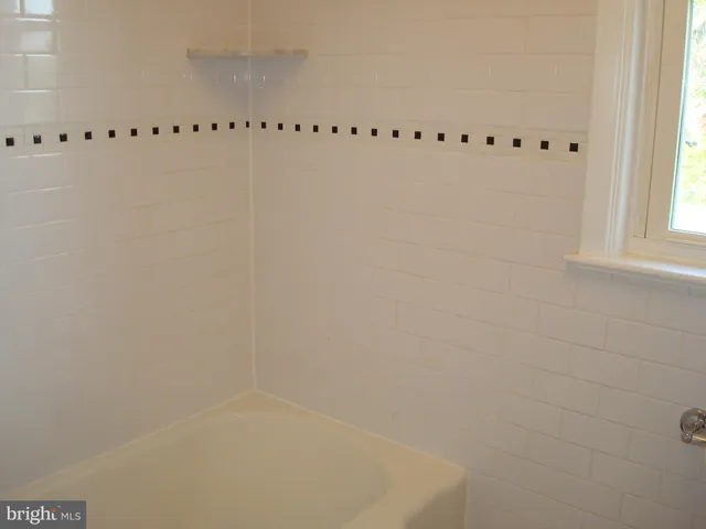 a close up view of washer and dryer