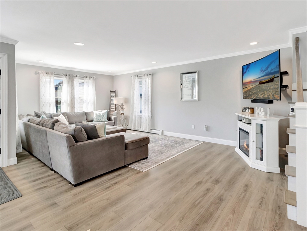 47 B Street, Unit BEACHSIDE Hull, MA 02045 - Photo 13 of 41