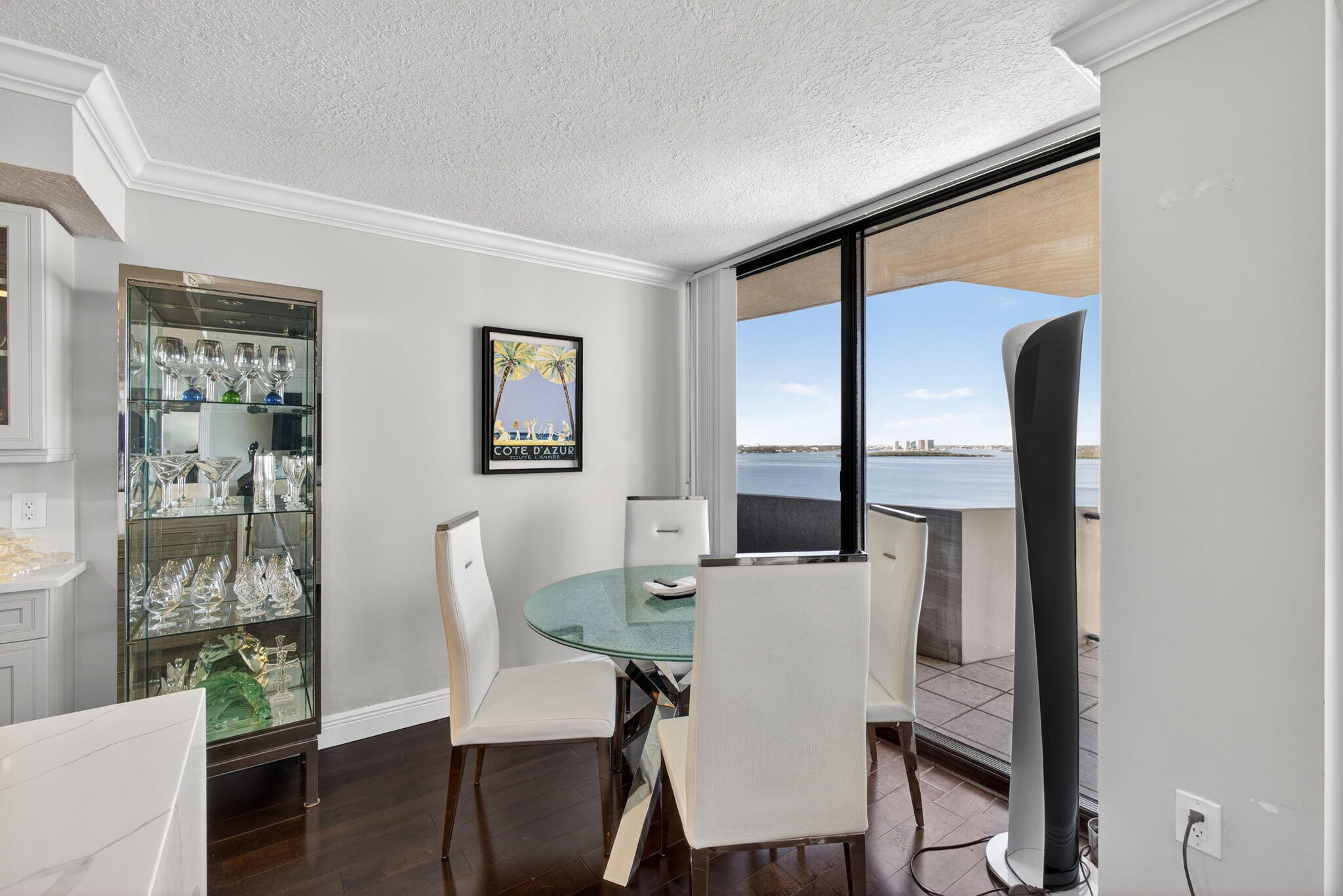 4200 North Ocean Drive, Unit 21706 Riviera Beach, FL 33404 - Photo 11 of 60 10-web-or-mls-5D1A3547