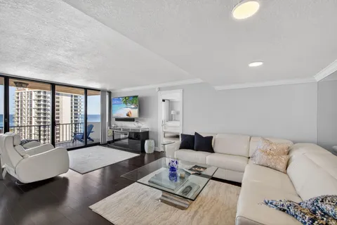 $550,000 | 4200 North Ocean Drive, Unit 21706, Riviera Beach, FL 33404