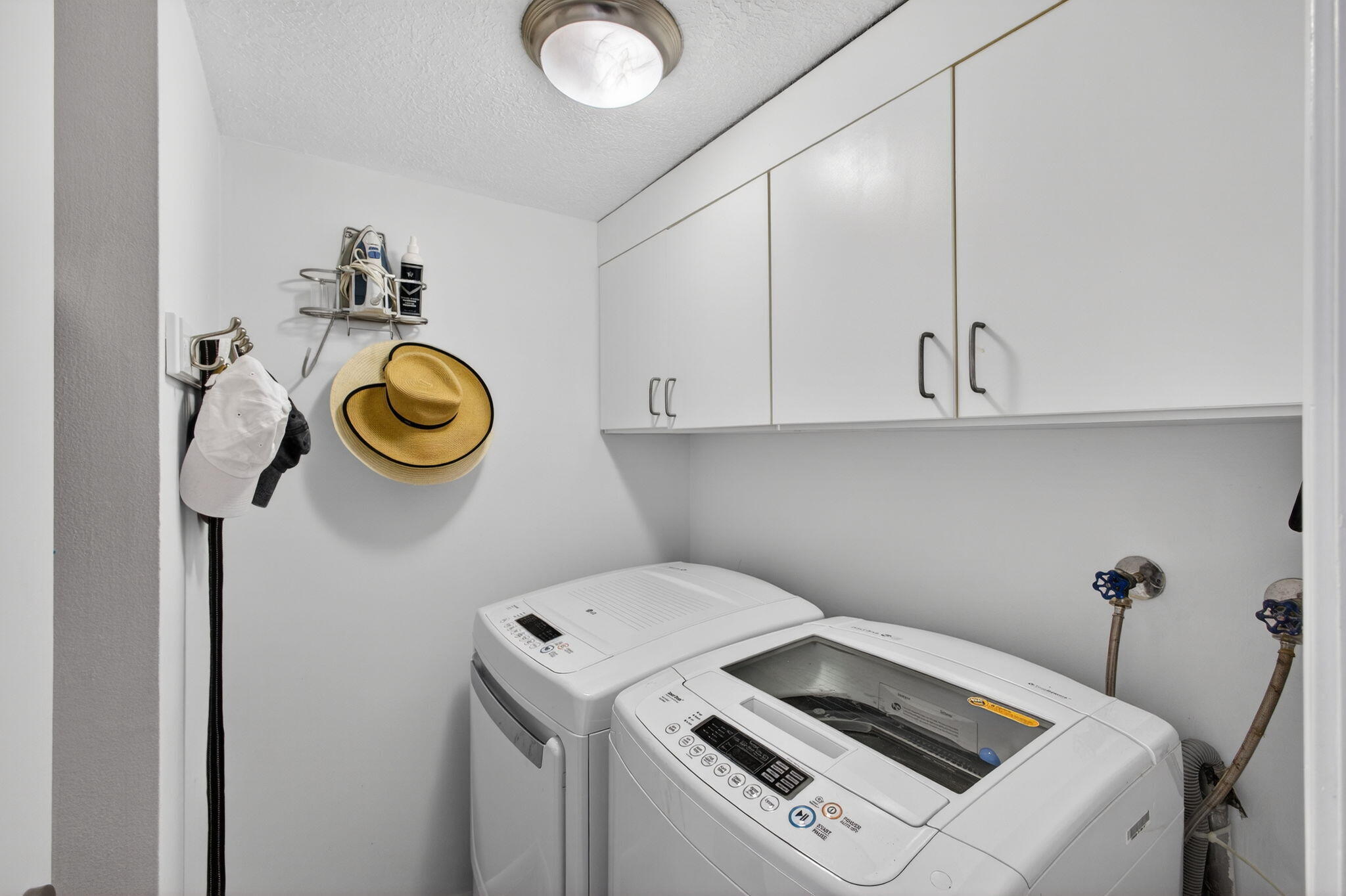 4200 North Ocean Drive, Unit 21706 Riviera Beach, FL 33404 - Photo 2 of 60 1-web-or-mls-5D1A3499