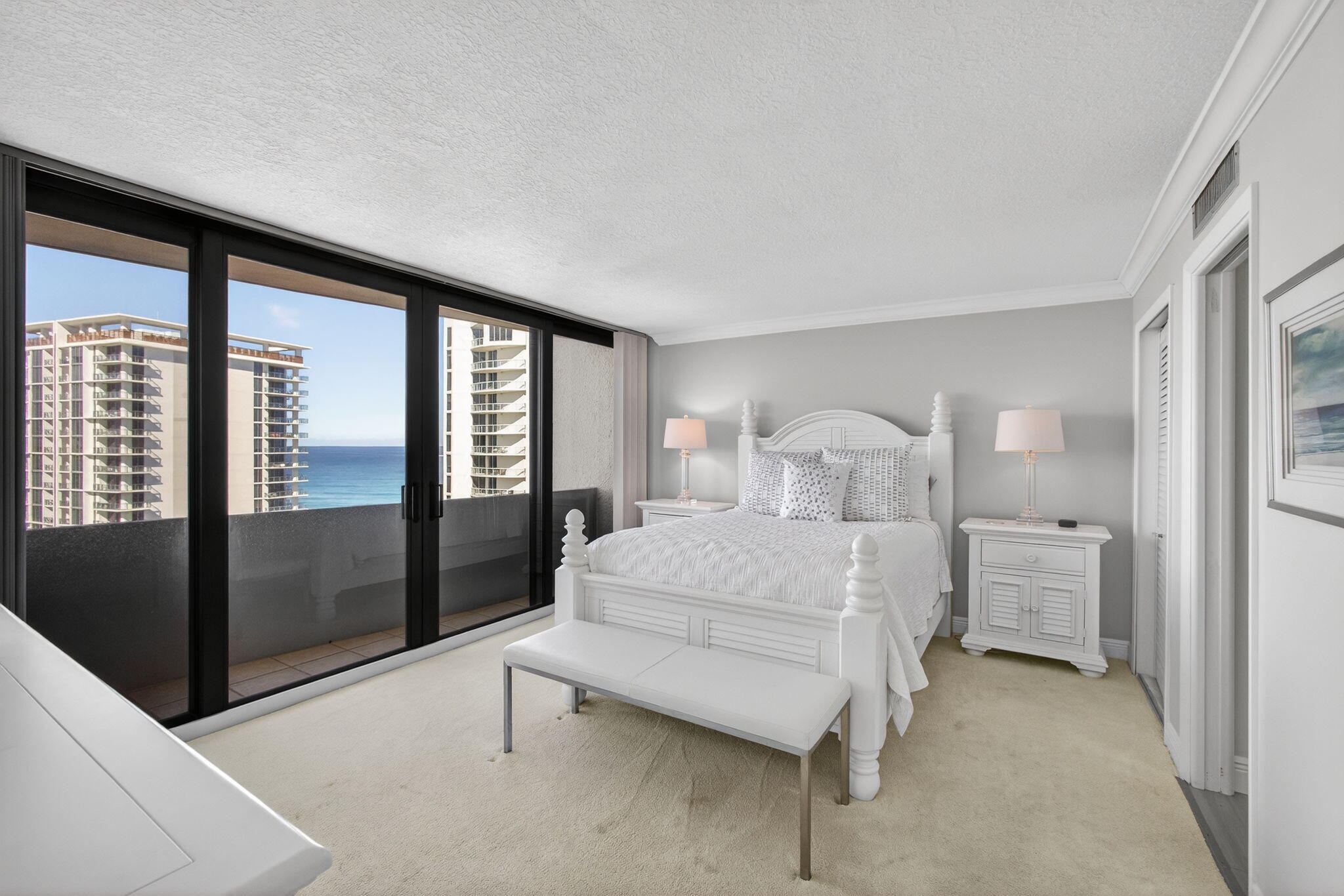 4200 North Ocean Drive, Unit 21706 Riviera Beach, FL 33404 - Photo 28 of 60 28-web-or-mls-5D1A3639