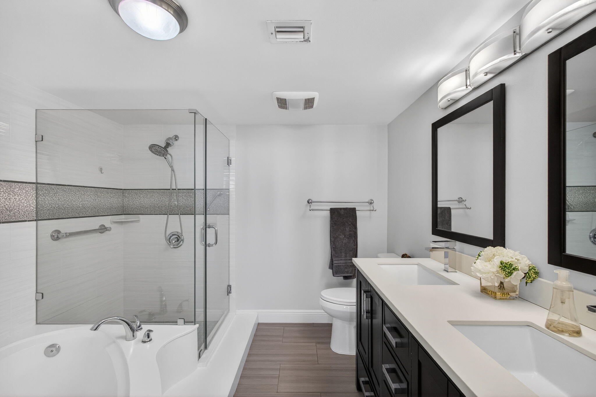 4200 North Ocean Drive, Unit 21706 Riviera Beach, FL 33404 - Photo 34 of 60 34-web-or-mls-5D1A3671