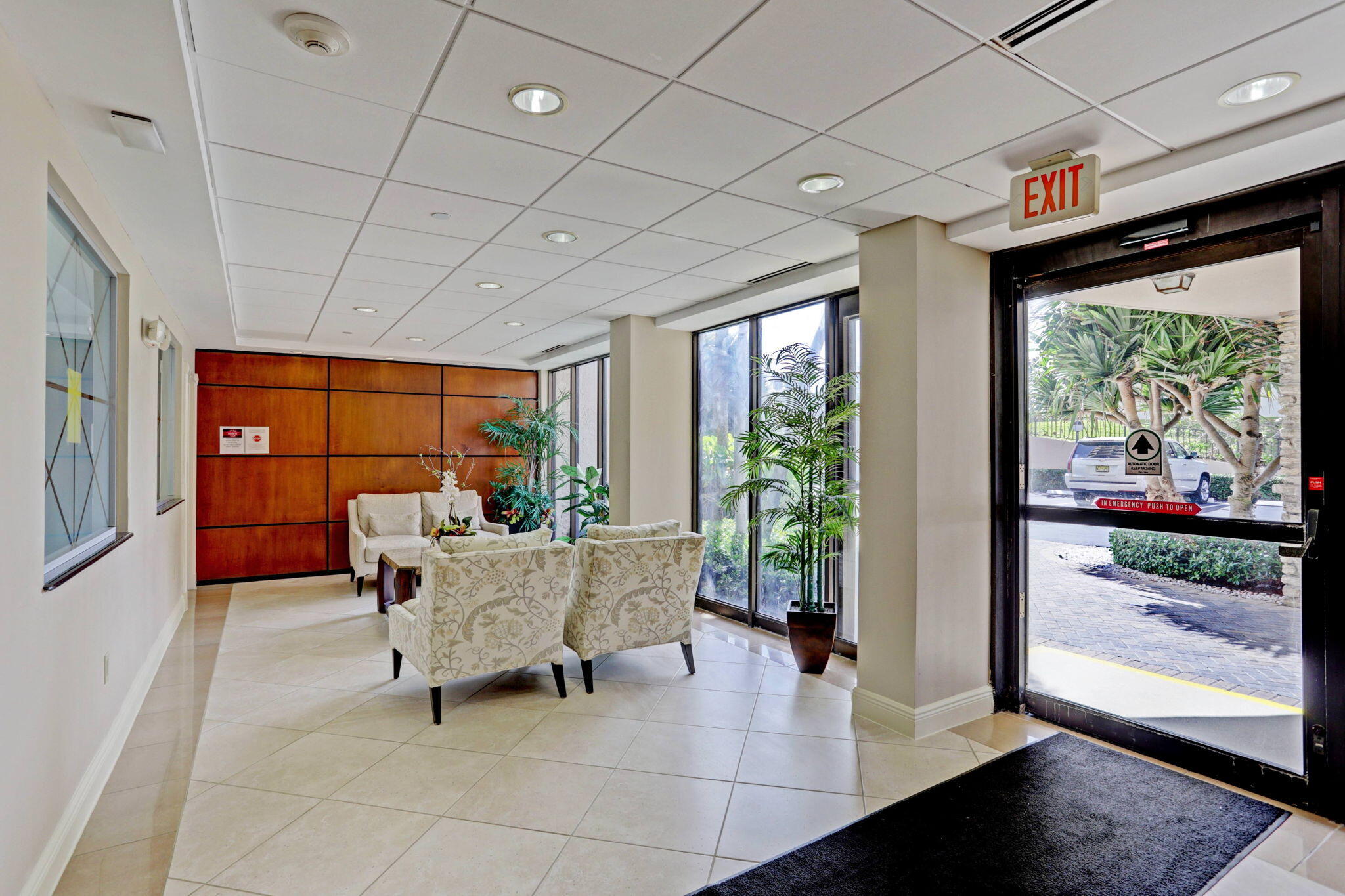 4200 North Ocean Drive, Unit 21706 Riviera Beach, FL 33404 - Photo 51 of 60 51-web-or-mls-45-print-42-print-47-print