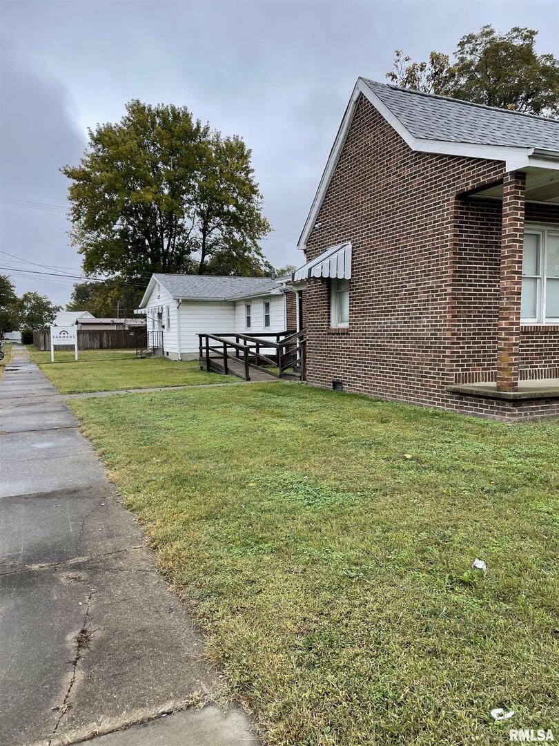 1101 East 5th Street Metropolis, IL 62960 - Photo 2 of 7