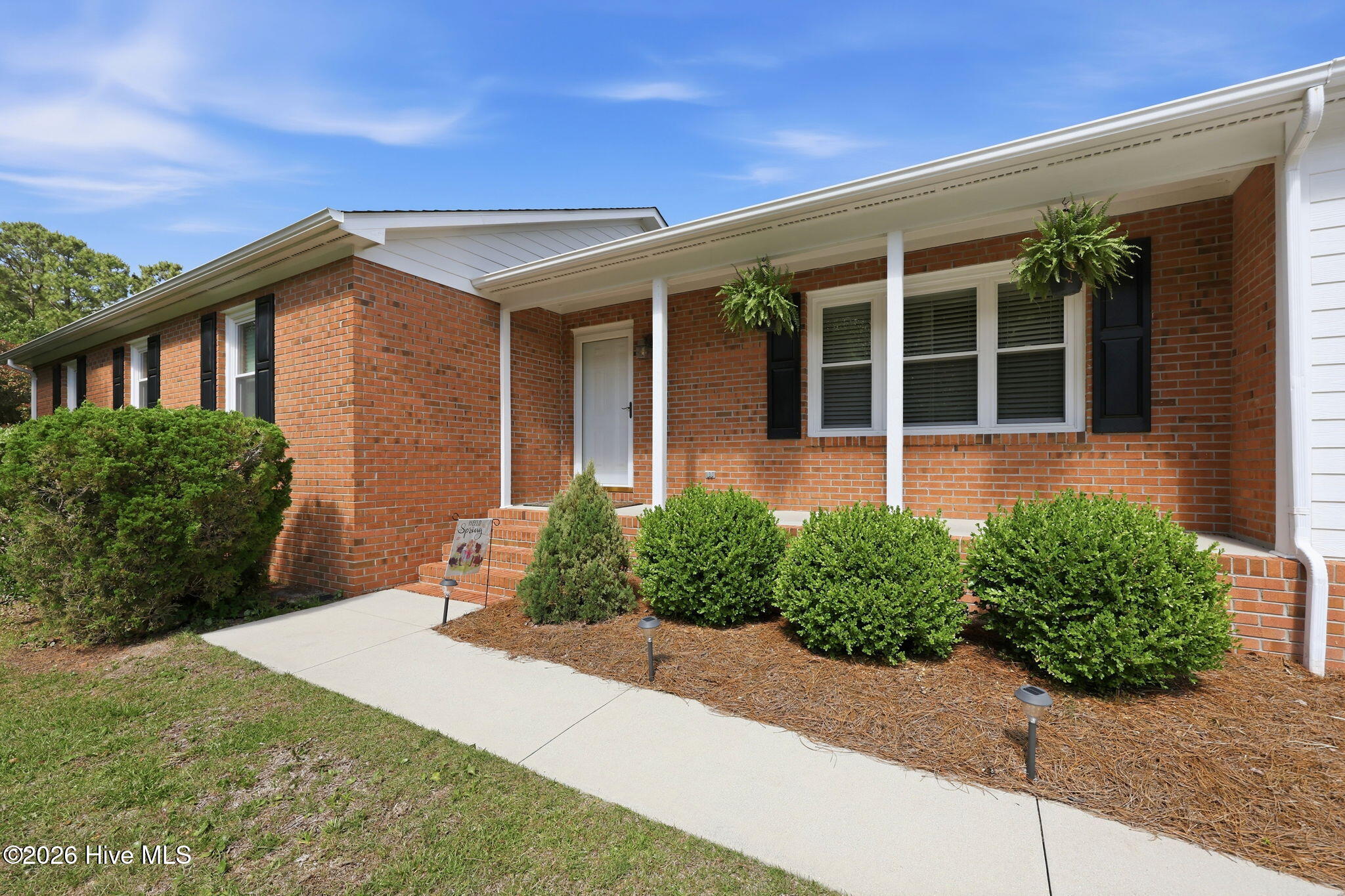 626 West Firetower Road Swansboro, NC 28584 - Photo 2 of 47 Covered Front Porch