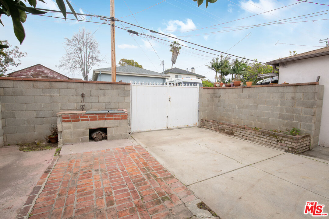 4348 Alla Road Los Angeles, CA 90066 - Photo 23 of 26 Gallery Image 23