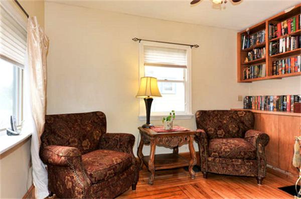 70 Circuit Road Medford, MA 02155 - Photo 3 of 9 Gallery Image 3