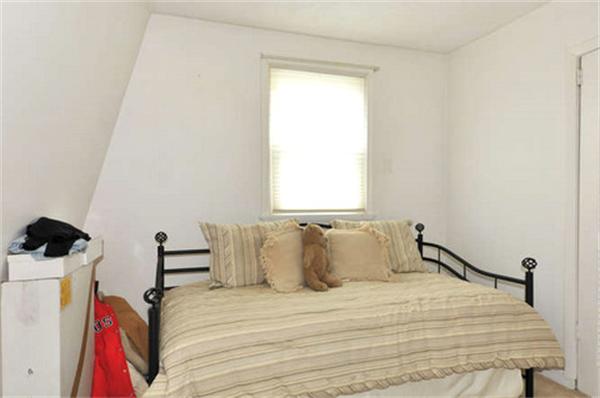 70 Circuit Road Medford, MA 02155 - Photo 6 of 9 Gallery Image 6