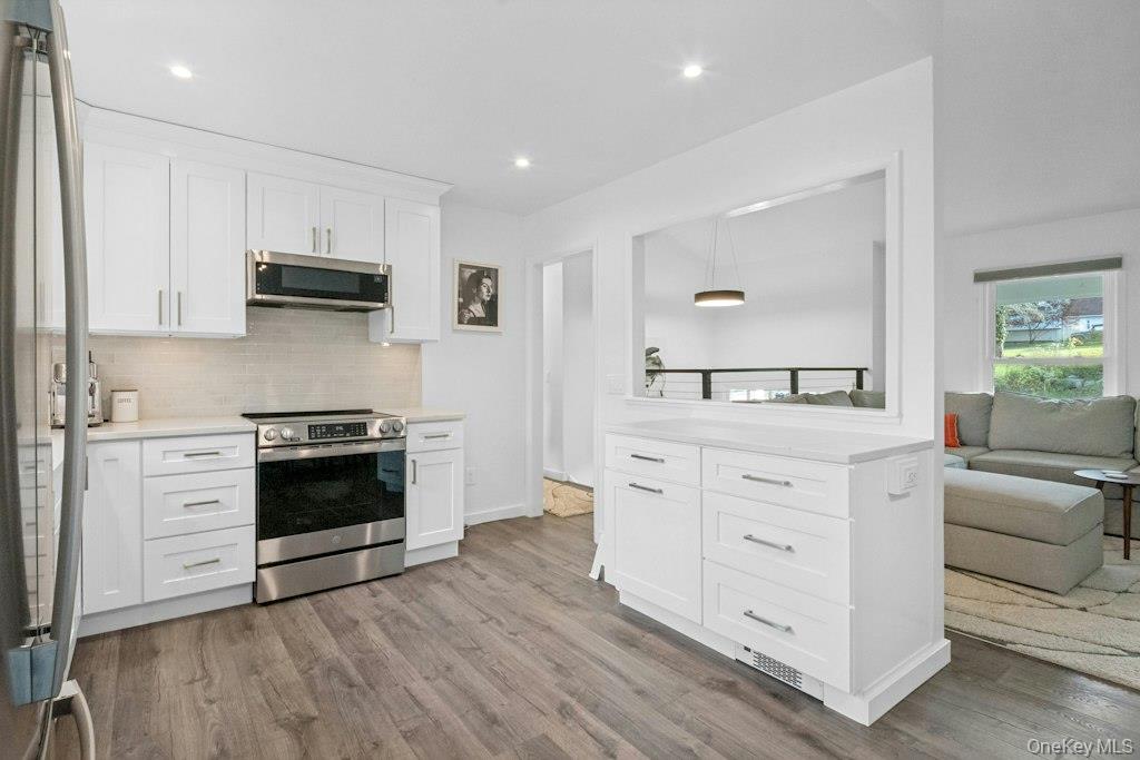 142 Loder Road Yorktown Heights, NY 10598 - Photo 7 of 23 Gallery Image 7