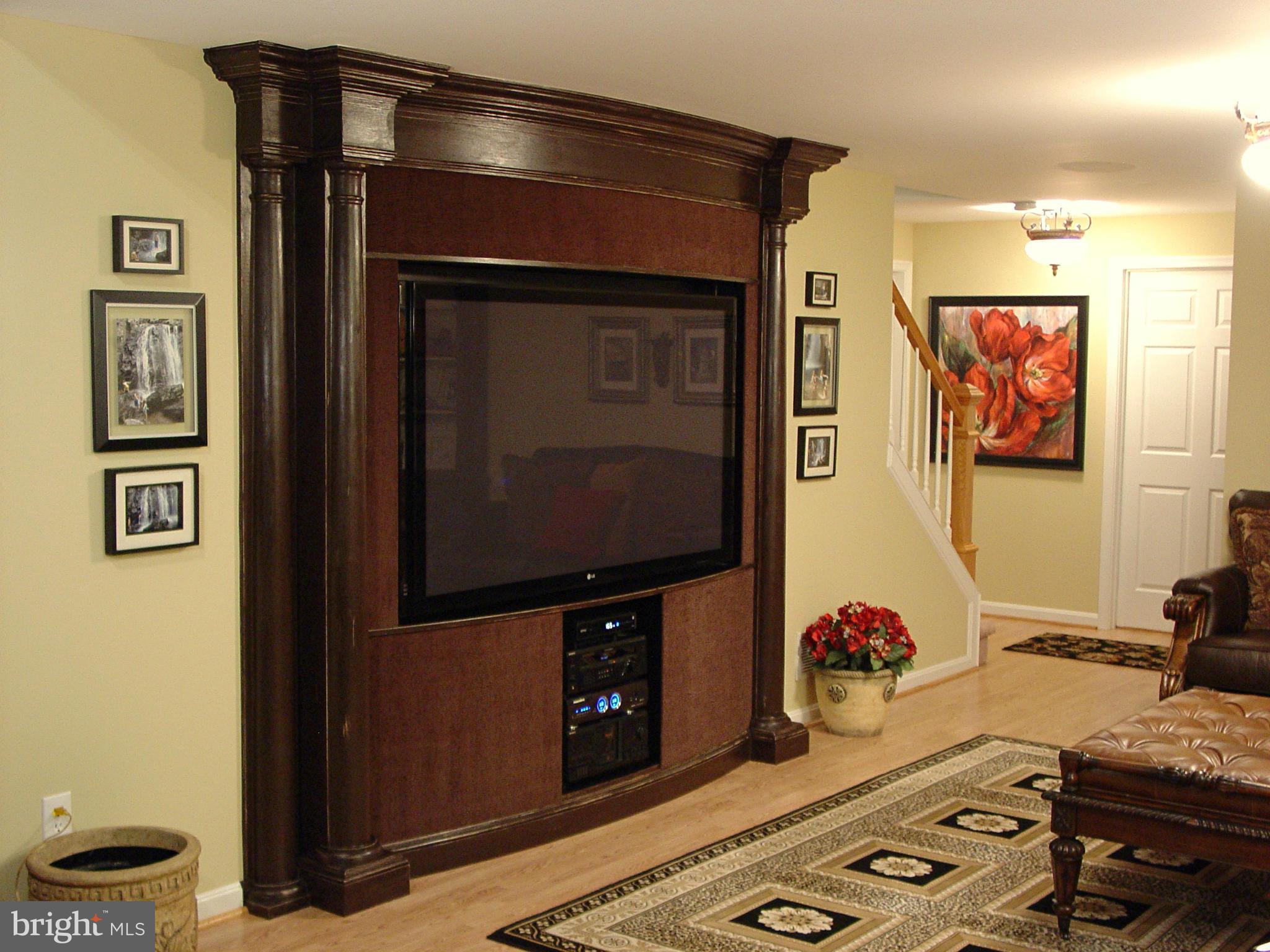 2705 Garrett Road White Hall, MD 21161 - Photo 3 of 30 a living room with furniture and a flat screen tv