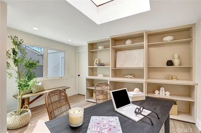 $1,430,000 | 7161 Little Harbor Drive, Huntington Beach, CA 92648