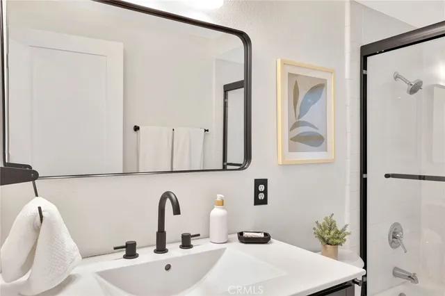 $1,430,000 | 7161 Little Harbor Drive, Huntington Beach, CA 92648