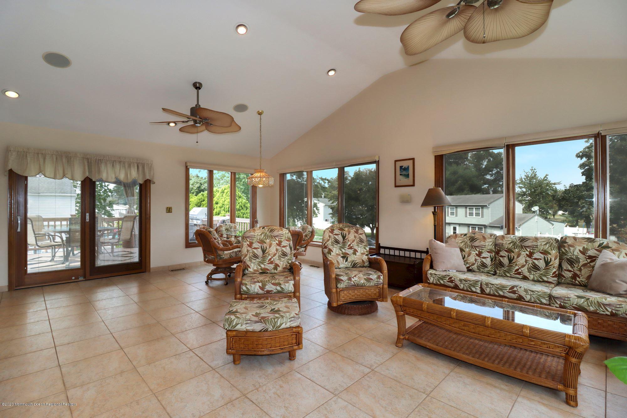 20 Lilac Place Howell, NJ 07731 - Photo 14 of 35 018_20_Lilac_Place_310944_578736