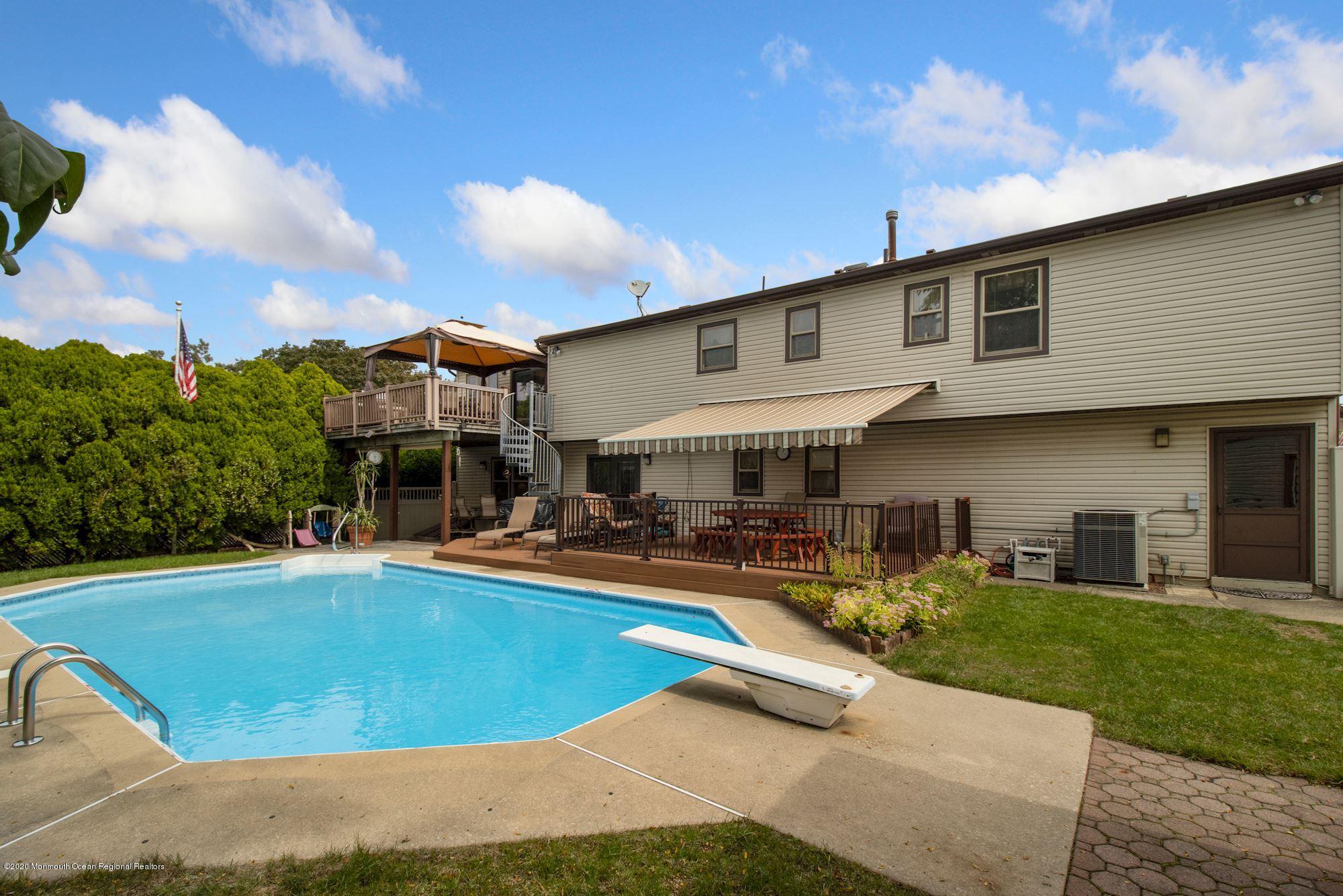 20 Lilac Place Howell, NJ 07731 - Photo 34 of 35 032_20_Lilac_Place_310944_578736