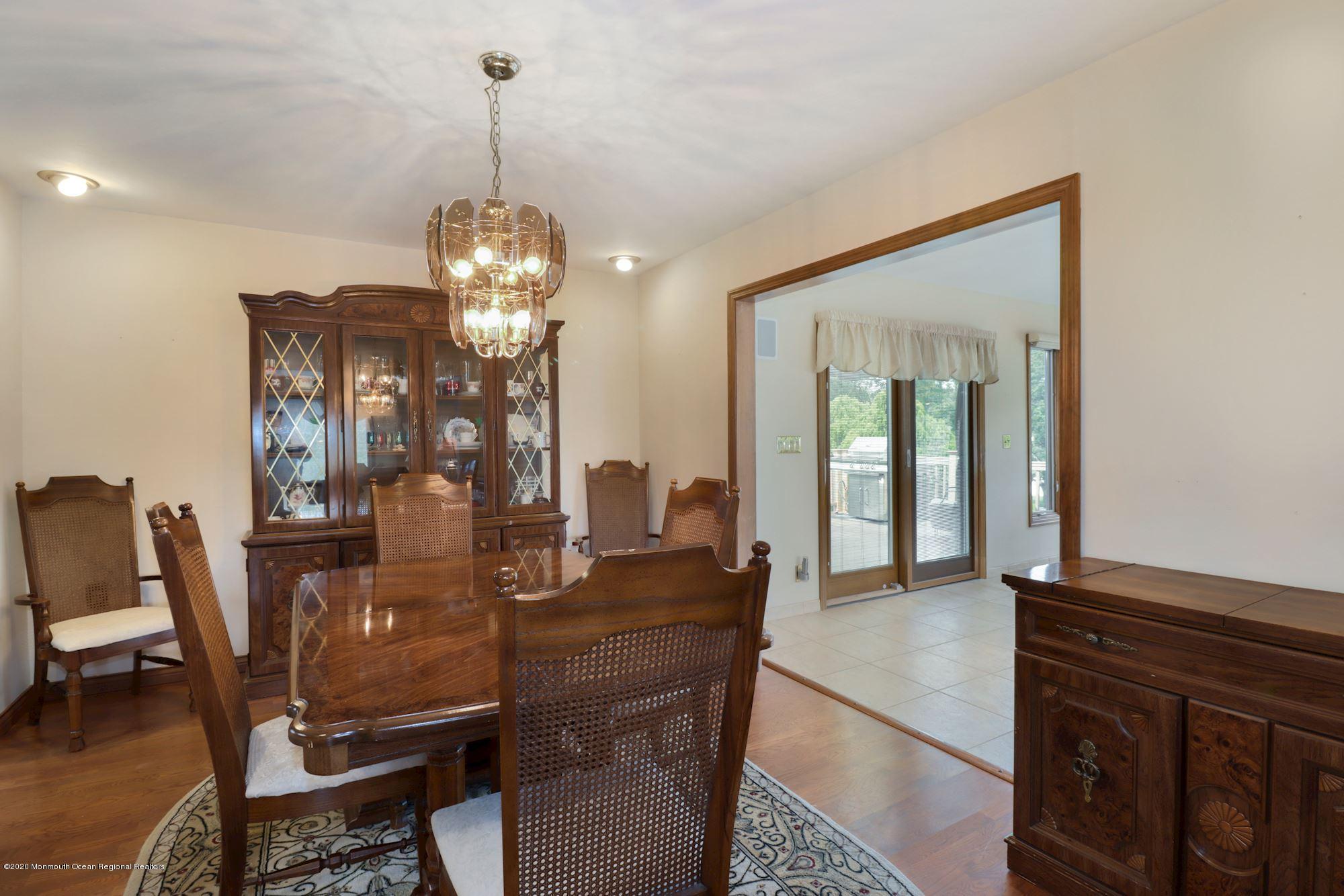 20 Lilac Place Howell, NJ 07731 - Photo 7 of 35 015_20_Lilac_Place_310944_578736