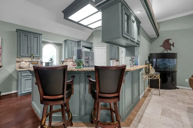 $4,000 | 192 Monterrey Road West, Montgomery, TX 77356