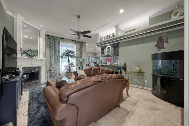 $4,000 | 192 Monterrey Road West, Montgomery, TX 77356