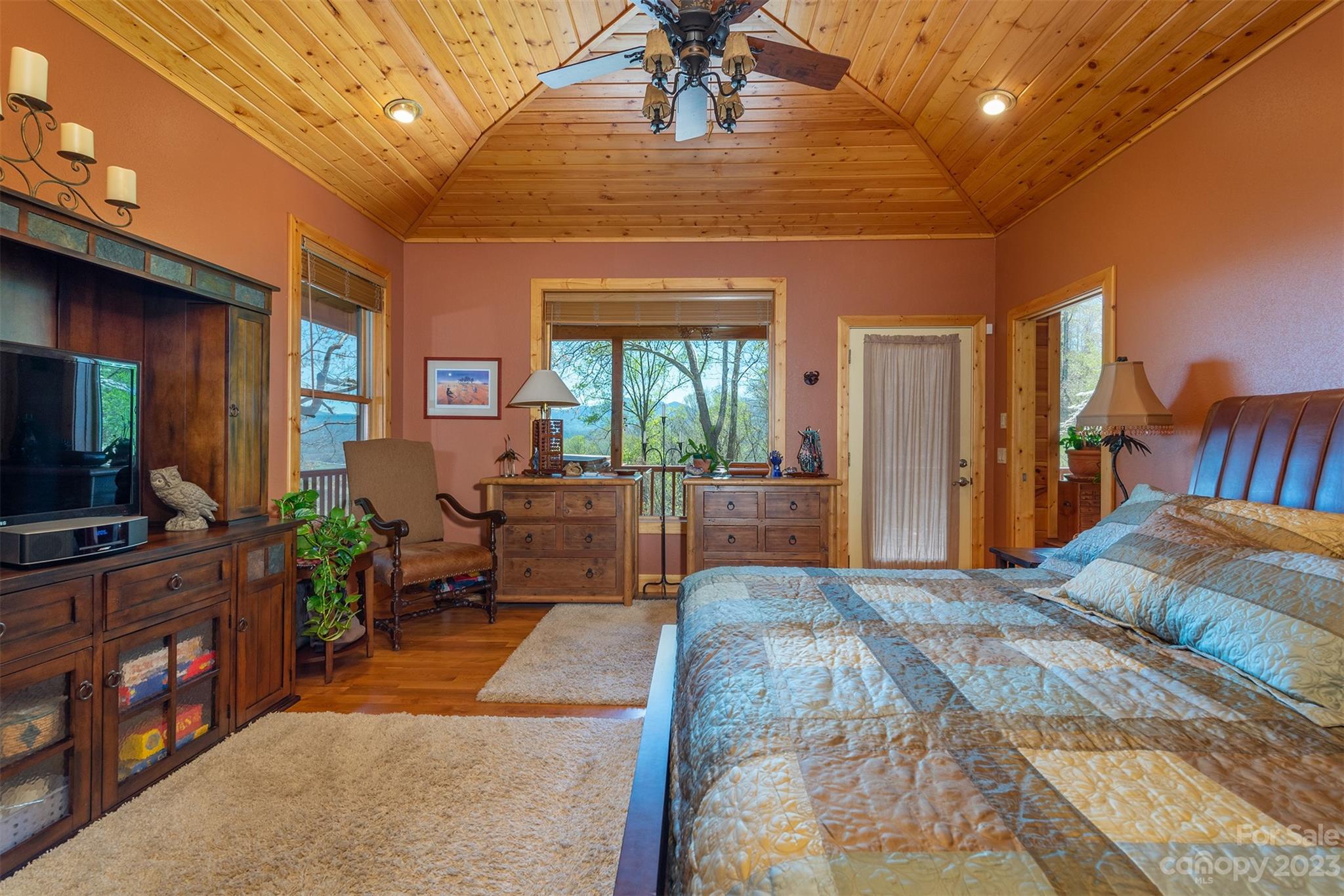619 River Point Road Canton, NC 28716 - Photo 16 of 47 Gallery Image 16