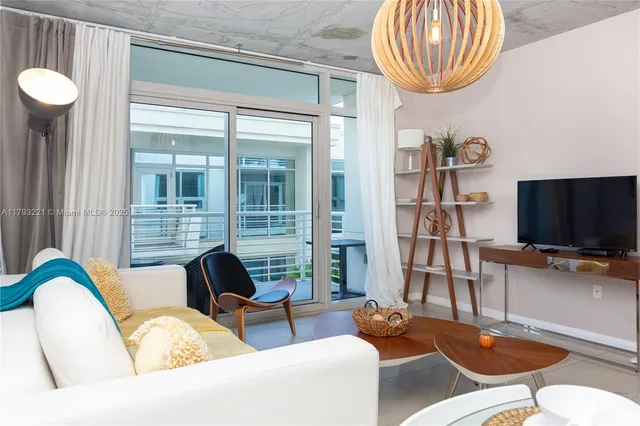 $3,500 | 3250 Northeast 1st Avenue, Unit 608, Miami, FL 33127