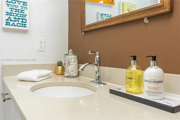 $3,500 | 3250 Northeast 1st Avenue, Unit 608, Miami, FL 33127