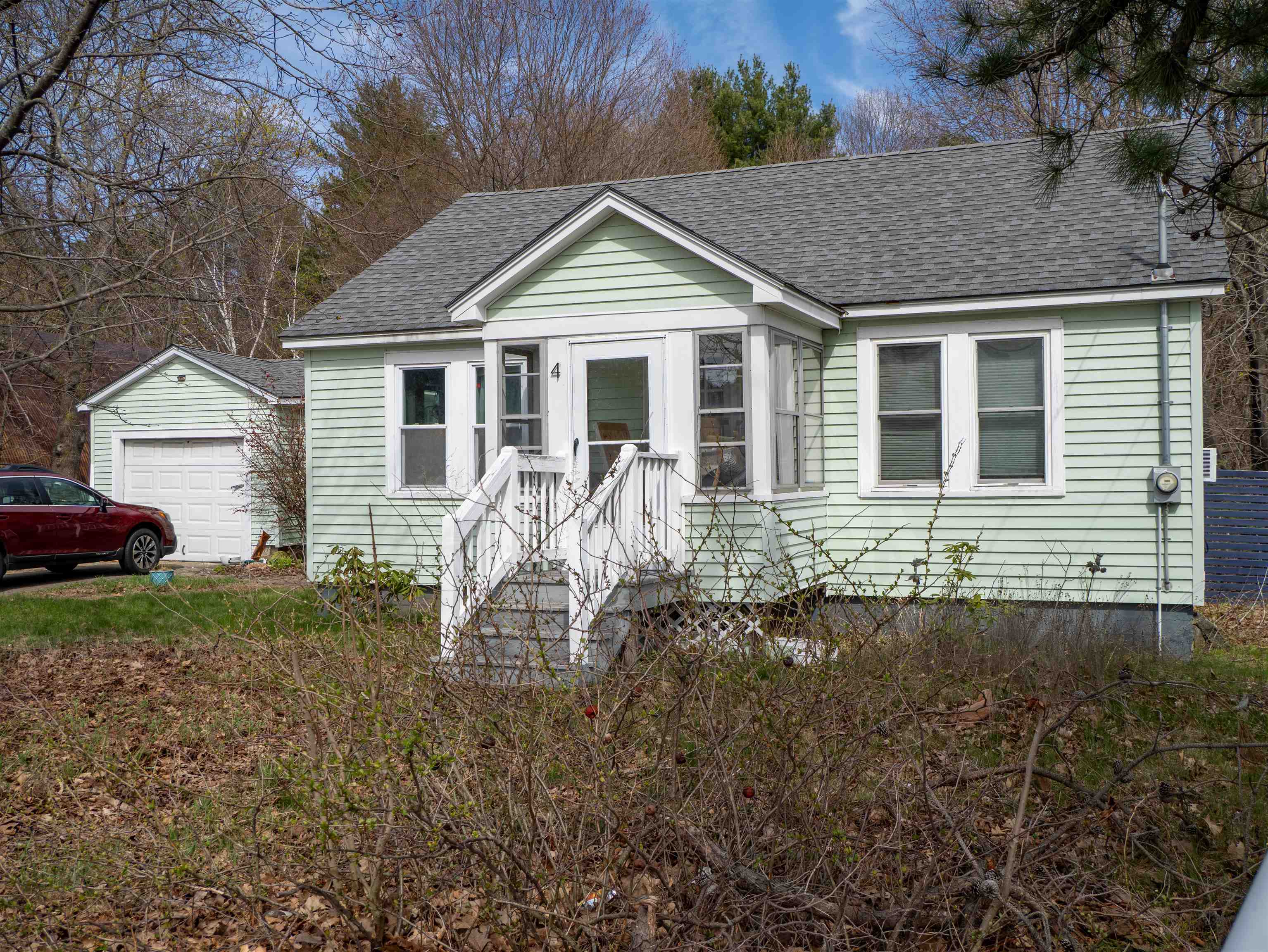 4 Old Dover Road Rochester, NH 03867 - Photo 2 of 28 Gallery Image 2