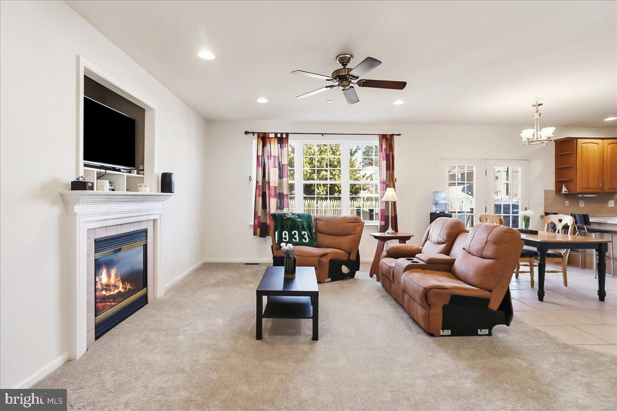 2431 Gilbert Street Broomall, PA 19008 - Photo 11 of 38