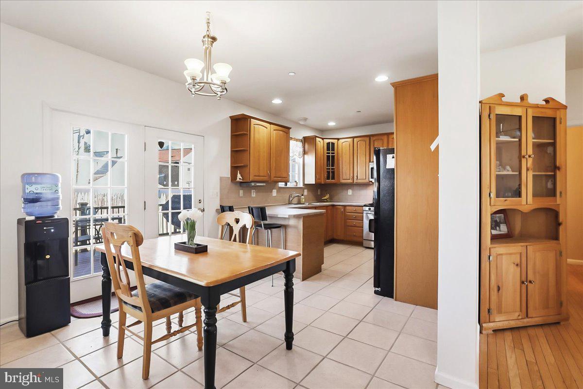 2431 Gilbert Street Broomall, PA 19008 - Photo 6 of 38