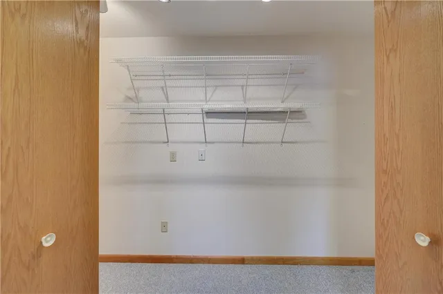 $325,000 | 2908 Woodgate Drive, Pittsburg, KS 66762