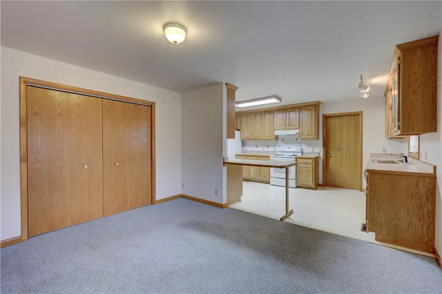 $325,000 | 2908 Woodgate Drive, Pittsburg, KS 66762