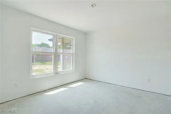 $75,000 | 16881 Davis Road, Unit 911, Fort Myers, FL 33908