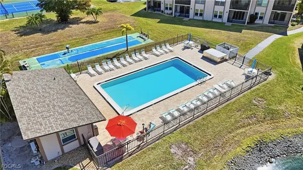 $75,000 | 16881 Davis Road, Unit 911, Fort Myers, FL 33908