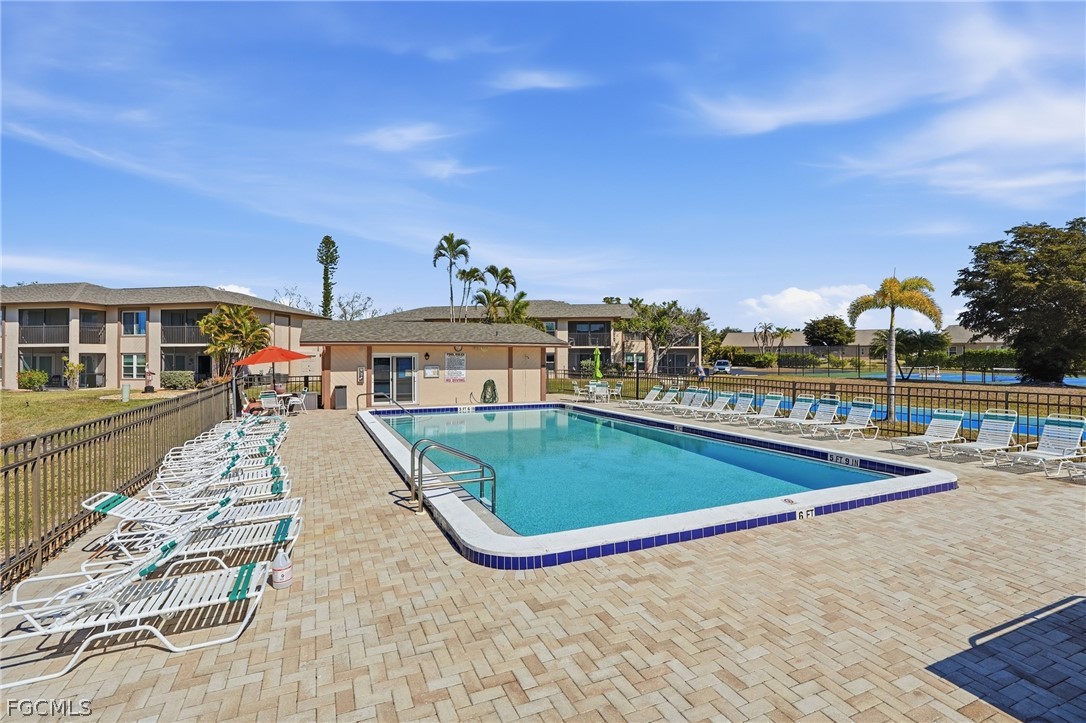 16881 Davis Road, Unit 911 Fort Myers, FL 33908 - Photo 34 of 35