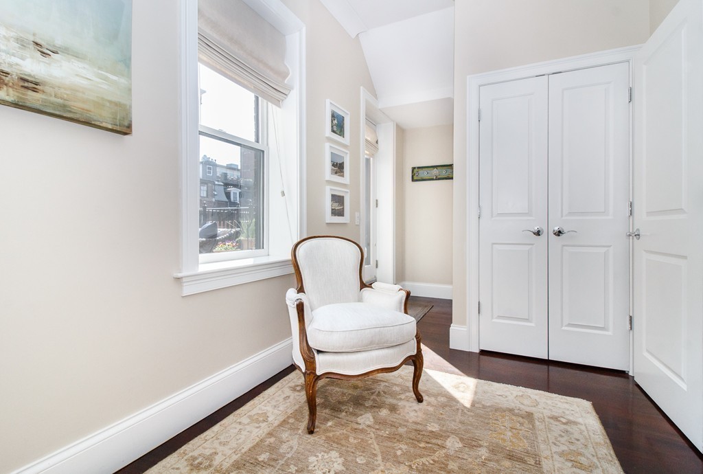 27 Worcester Street, Unit 3 Boston, MA 02118 - Photo 12 of 22