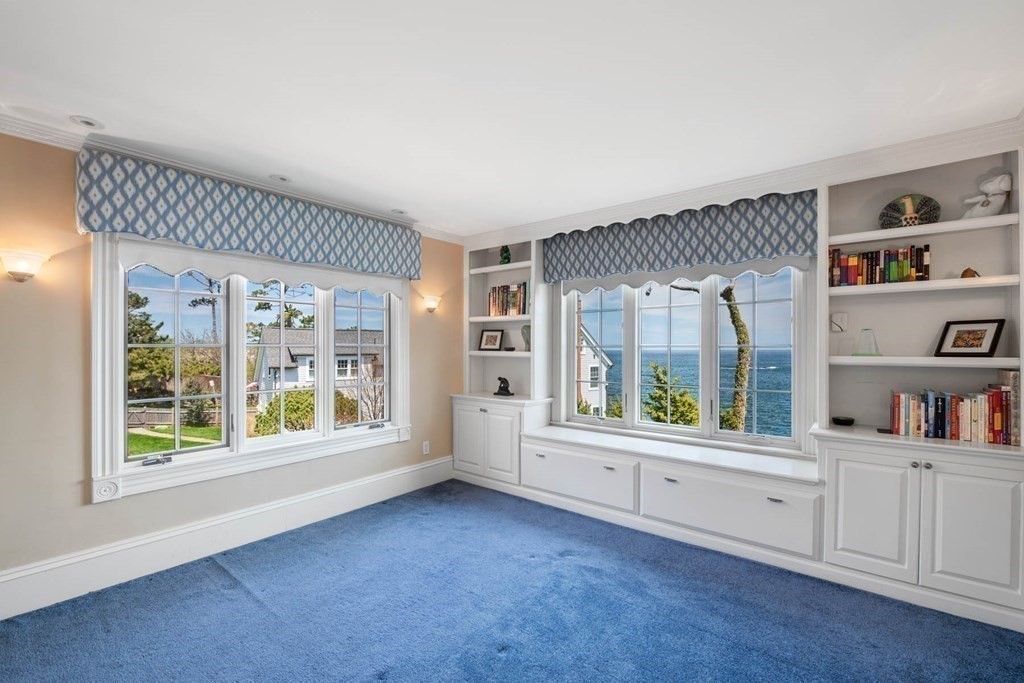 321 Ocean Avenue Marblehead, MA 01945 - Photo 31 of 37