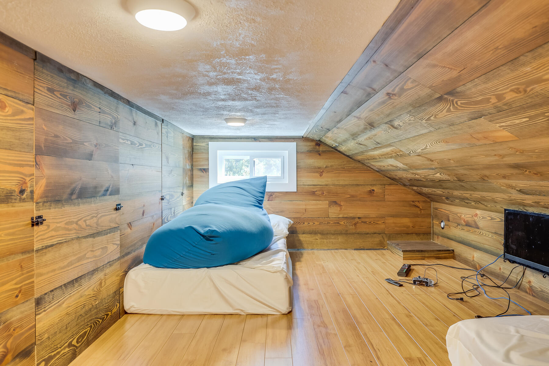 8 Cutlass Lane Mashpee, MA 02649 - Photo 12 of 30 a view of a swimming pool