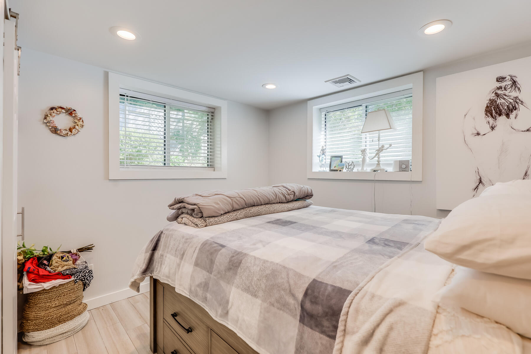 8 Cutlass Lane Mashpee, MA 02649 - Photo 22 of 30 a bedroom with a bed and a window