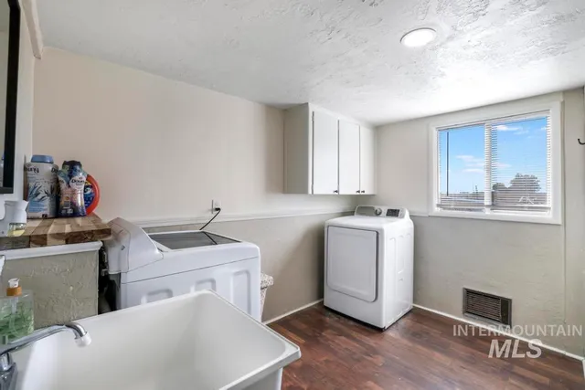 $519,000 | 355 North 200 West, Rupert, ID 83350