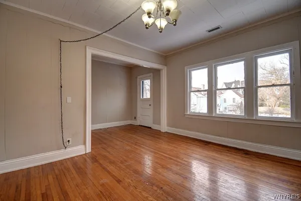 $249,900 | 364 West Avenue, Buffalo, NY 14201