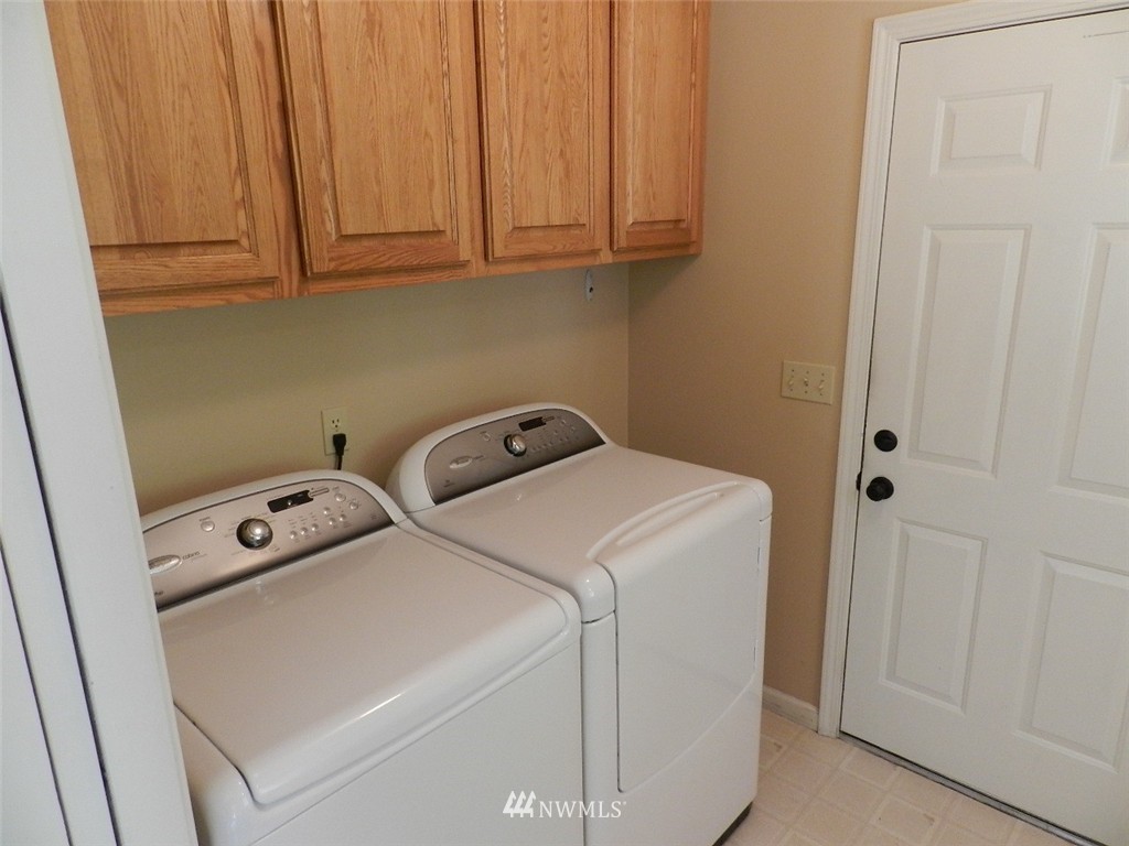 7287 Southeast Nelson Road Olalla, WA 98359 - Photo 10 of 25 Gallery Image 10