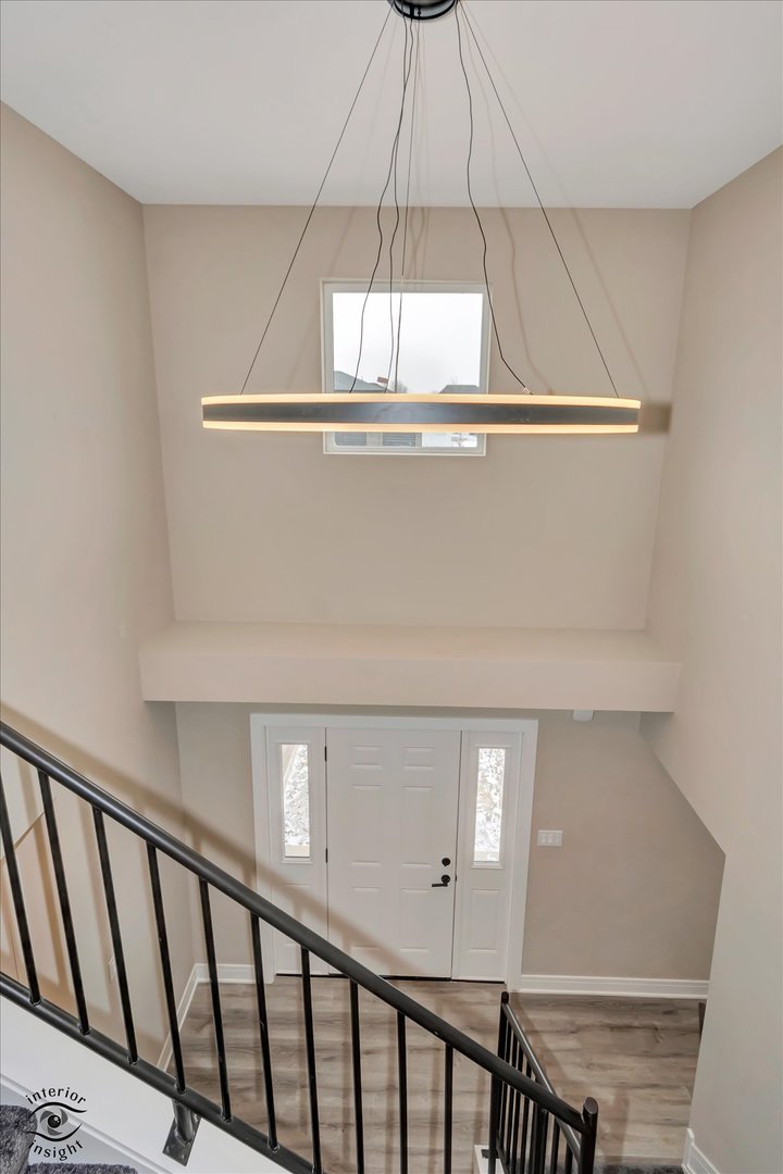 26048 Countyfair Drive Monee, IL 60449 - Photo 14 of 28 a view of entryway