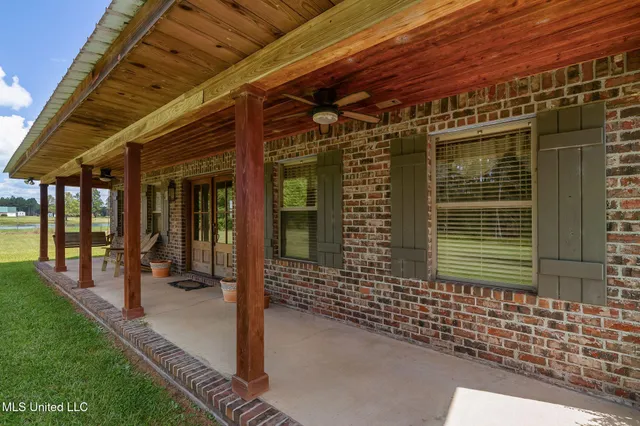 $349,900 | 488 Rawls Springs Loop Road, Hattiesburg, MS 39402