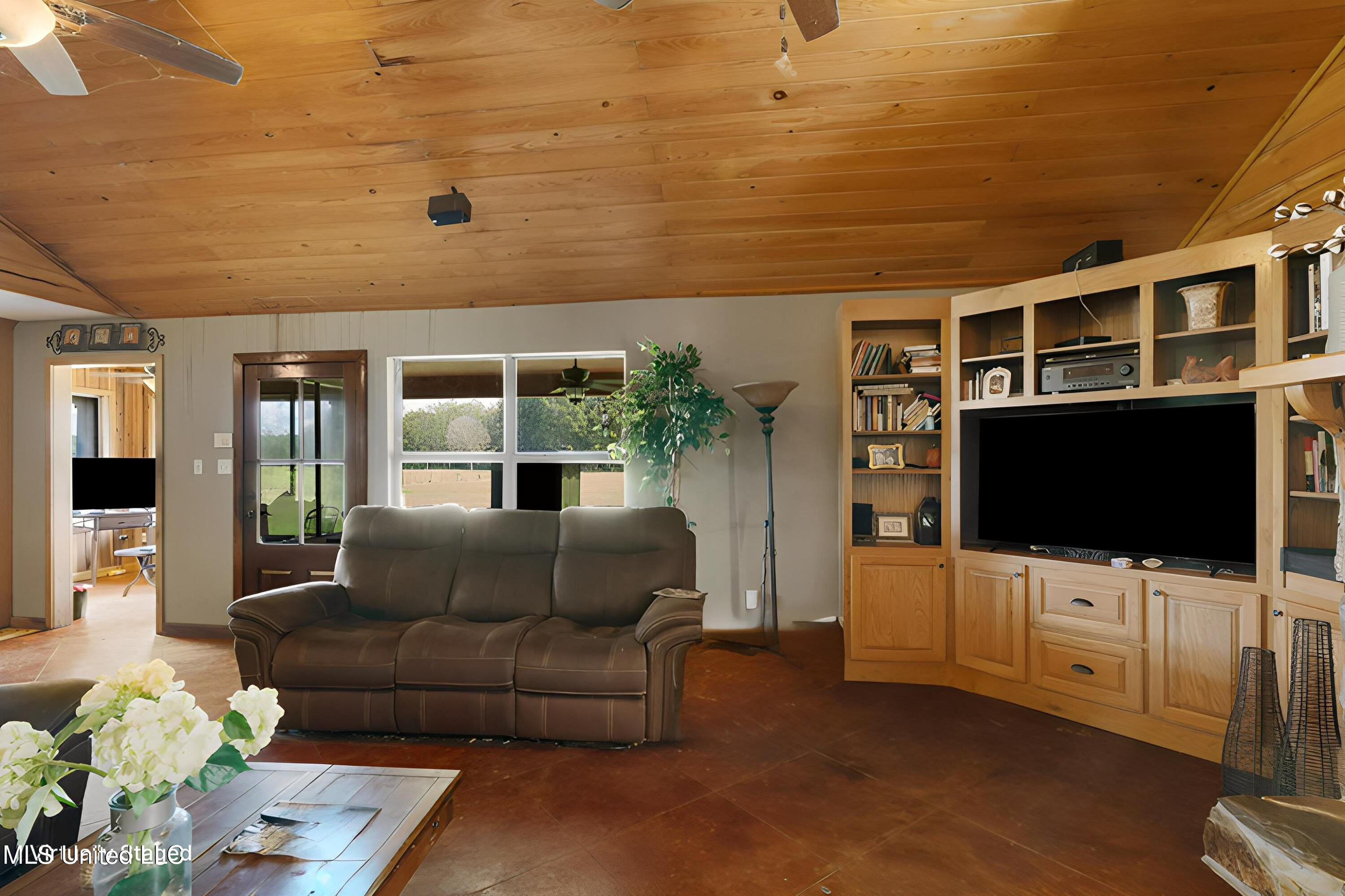 488 Rawls Springs Loop Road Hattiesburg, MS 39402 - Photo 8 of 31 7