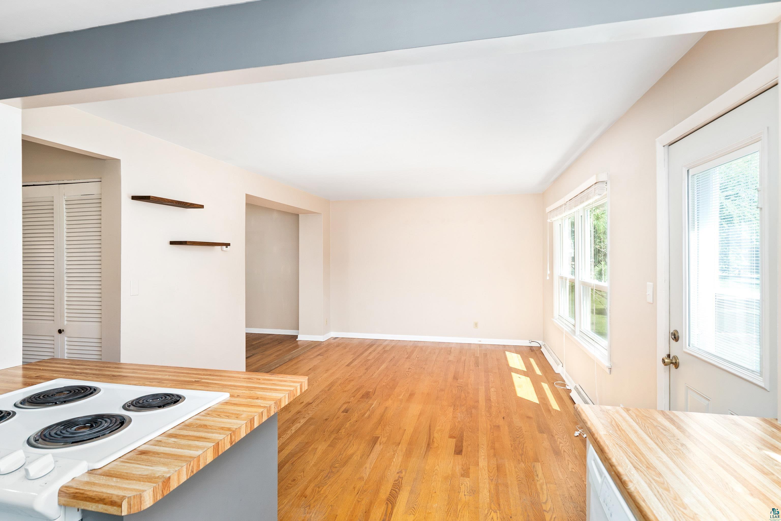 902 Madison Avenue, Unit 902 Duluth, MN 55811 - Photo 14 of 45