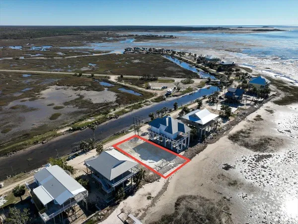 $280,000 | 21971 Gulfview Road, Perry, FL 32348